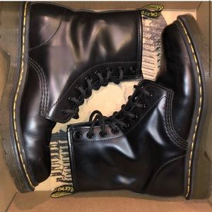 1460 dr. martens smooth